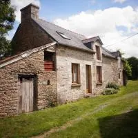 belle maison de campagne, hotel en Hénon