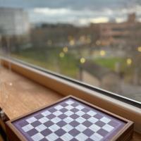 Appartement une chambre moderne avec vue imprenable sur le parc et immense terrasse - Idéal pour une escapade urbaine!, hotel in Evere, Brussels