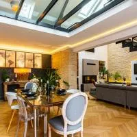 La Maison d'Ernest - Climatisée - Circuit DIJON PRENOIS – hotel w mieście Prenois