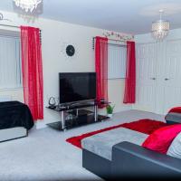 2ndHomeStays-West Bromwich- 2-Bedroom Maisonette