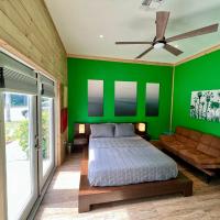The Tatman Evergreen Suite, hotel near Winter Haven's Gilbert Airport - GIF, Lake Alfred