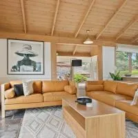 Lakeview Treehouse - Scenic Metung Retreat, hotel em Metung