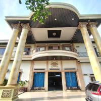 ZAHIRA GUESTHOUSE, hotel perto de Sultan Thaha Airport - DJB, Paalmerah