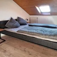 Plapperer`s Fewo, hotel u gradu Schernfeld