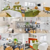 Elegant 2 Bed Apartment, Premium Furniture & Amenities, FREE WiFi & Parking, Perfect for Families, Contractors & Corporate Companies By REDWOOD STAYS