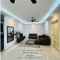 Beranang में, होटल Homestay Bukit Roses
