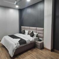 OYO HOTEL BLISS, hotel near Ludhiana Airport - LUH, Ludhiana