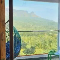 The Inchara Vista: Chikmagalūr şehrinde bir otel