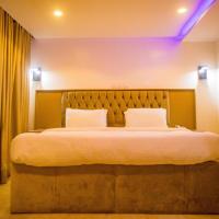 WELLINGTON HOTEL LIMITED, готель біля аеропорту Warri Airport - QRW, у місті Effurun