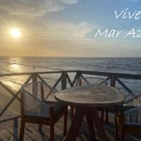 Mar Azul - Playa y Turismo, hótel í Camarones