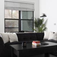 Midtown Contemporary Luxury 1BD-Pool-Gym-Patio-Office