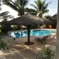 Les Filaos-Case Typique Sénégalaise, hotel in Djifère