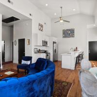 Stunning 2-Bedroom Garden District Newly Renovated