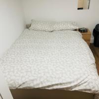 Double bed Room for Couple tidy room Room 4