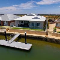 A Waterside Paradise - Geographe's Hidden Oasis