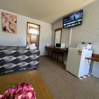 Century Motor Inn, Finley, hotel a Finley