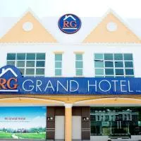 RG Grand Hotel, hotel din Parit Raja