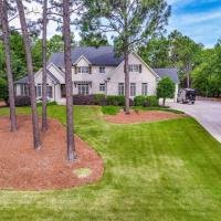 Sleeps 14 - Pinehurst, hotel near Moore County - SOP, Pinehurst