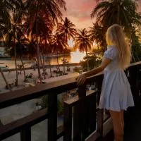 Silver Oasis Maldives, hotel a Huraa