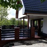 Leśny Zakątek- Domek Lipa, hotel en Parchowo