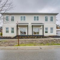St Clair Apartment - Walk to River and Boardwalk!, hotel poblíž St. Clair County International Airport - PHN, Marysville
