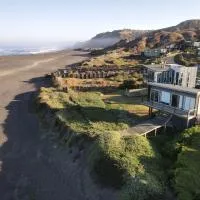 Arenaguas Beach Front House, hotel u gradu Matanzas