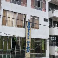 Hotel SION, מלון בפיטליטו
