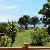 Endless Summer Lodge, hotel em Ahipara