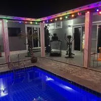S & K surin, hotel a Ban Khi Lek
