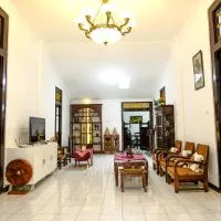 Griya Merbabu Asri Homestay (up to 14pax @ Salatiga central), hotel en Salatiga