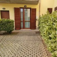 House IL CORALLO, hotel em Castrezatto