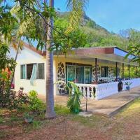 Akivai Lodge - Maison de vacance Ua-Pou Marquises, hotell i nærheten av Ua Pou Airport - UAP i Hakamui