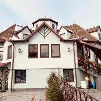 Casa Lazar, hotel a Topliţa