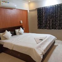 gargi vill guest house, hotel en Magarpatta City, Pune