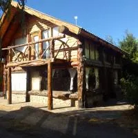 Esquel में, होटल CABAÑAS EL PALENQUE
