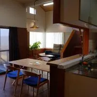 ワタリグラスハウス, hotel u gradu Gamō