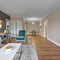 Landing Modern Apartment with Amazing Amenities (ID2690X00), hotel in Green Hills, Nashville