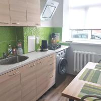 Comfy apartment with 2 bedrooms, хотел в района на Brasa, Рига