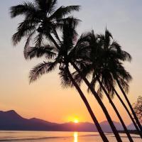 Cardwell Beachfront Motel, hotell nära Ingham Airport - IGH, Cardwell