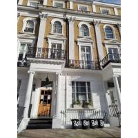 FG1- Ground Flr Flat Good for 4- Near Hyde Park