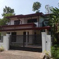 Villa in Yakkala, Gampaha, hotell i Yakwala