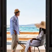 KIANO SUITES, отель в Алики