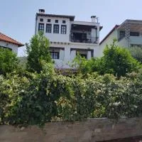 AMMOS & ASTERIAS FAMILY APARTMENTS, готель у місті Каламос