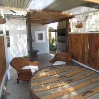 Swartberg Backpackers Booked for you Only No sharing、Matjiesrivierのホテル