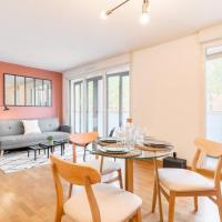 Euratechnologies - Bright apartment with parking, hotell i Bois Blancs, Lille