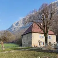 La Maison de Rochebois, chambres et table d'hôtes, Savoie, France, hotel a Champagneux