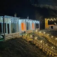 Stăneşti में, होटल Bungalow Casa Corbilor