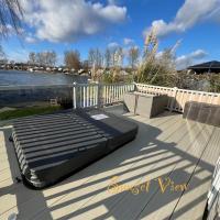 Tattershall Lakes Sunset View Caravan Lakeside, Hot Tub, Garden, Private Fishing Peg & WiFi