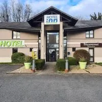 Hôtel Inn Design Vierzon, хотел в Виерзон