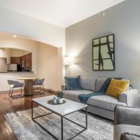 Landing Modern Apartment with Amazing Amenities (ID1649X92), hotel di Richmond Avenue, Houston